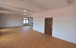 Oddaja poslovnh prostorov v IOC Logatec