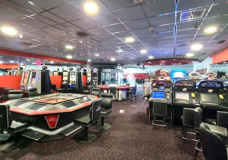 Poslovno stanovanjska stavba v Žalcu