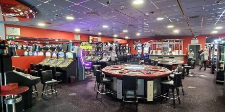 Poslovno stanovanjska stavba v Žalcu