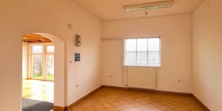 Poslovni prostor za najem v Grosuplju