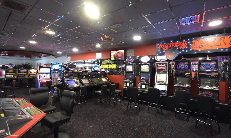 Poslovno stanovanjska stavba v Žalcu