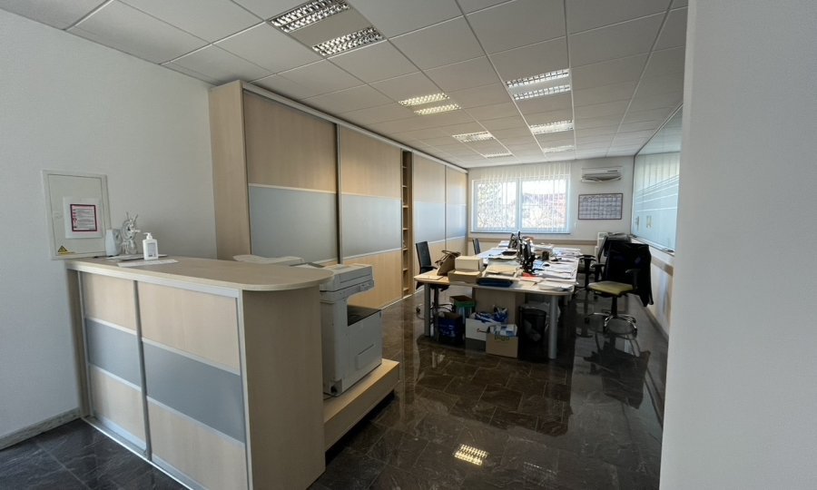 Poslovni prostori na Škofljici