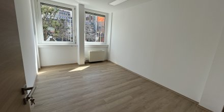 Poslovni prostori v centru Maribora