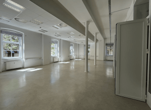 Tobačna - Tržaška 2