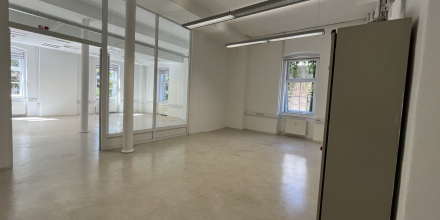 Tobačna - Tržaška 2