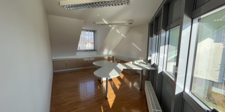 Jezerska cesta Kranj