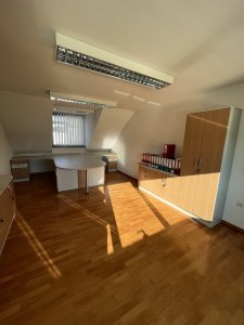 Jezerska cesta Kranj